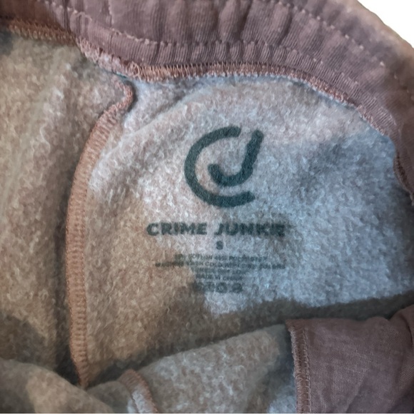 Like New - Crime Junkie Shorts - size Small - Picture 4 of 4